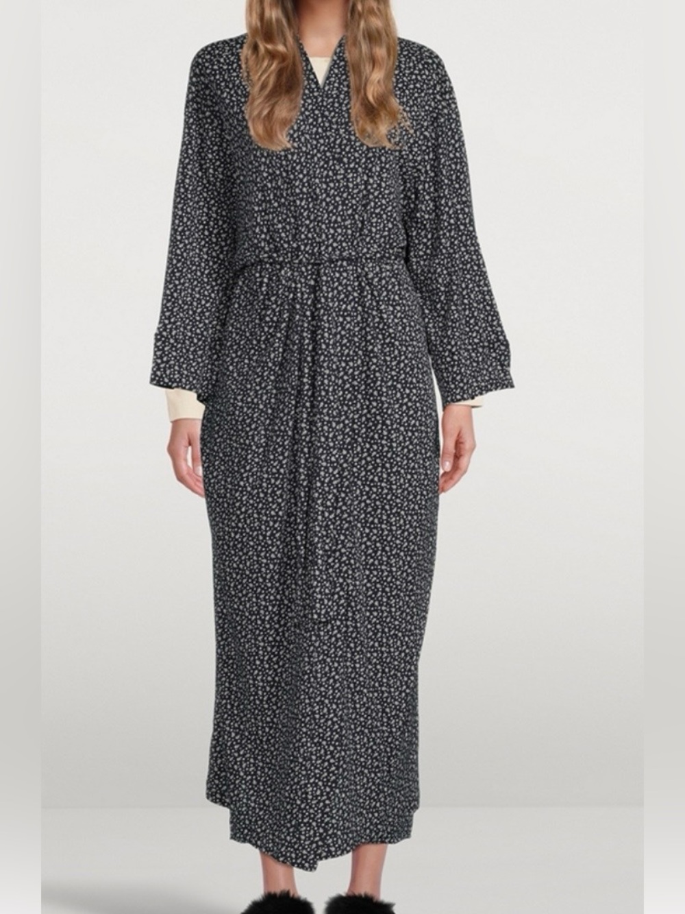 THE GREAT. sleep Robe In Leaf Print Size 2/3 Medium/Large Navy Blue